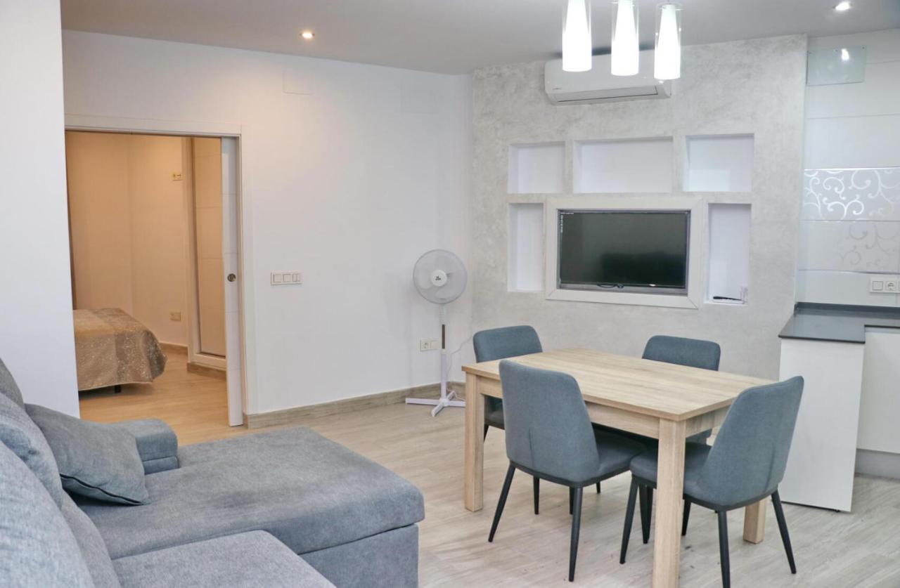 Apartamento Colon Кониль-де-ла-Фронтера Экстерьер фото